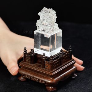 Alternative view of Ấn Rồng thạch anh trắng tự nhiên 0,16kg