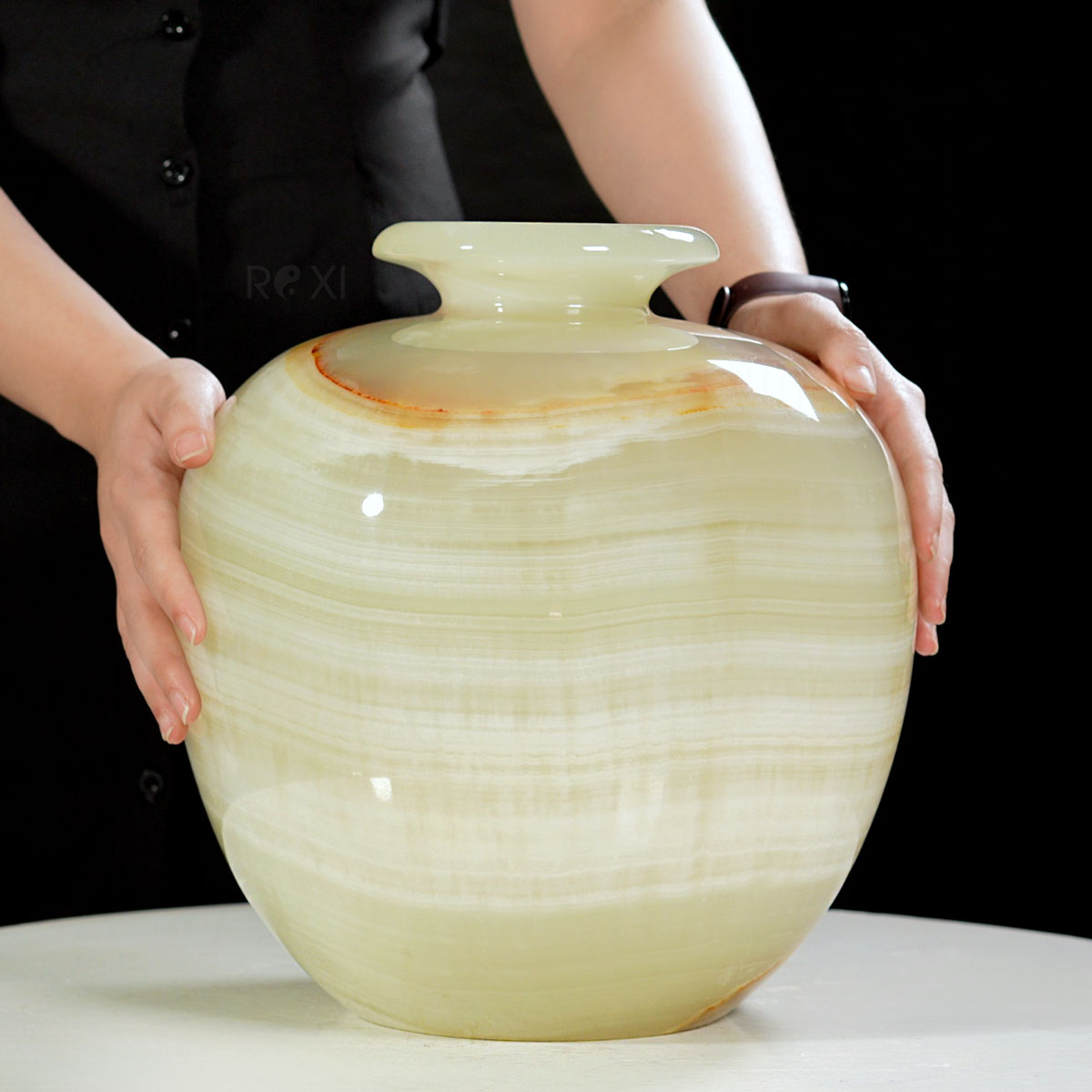 Binh hút lộc bằng ngọc tự nhiên 27,8* 29cm - 31,1kg (BINH375)