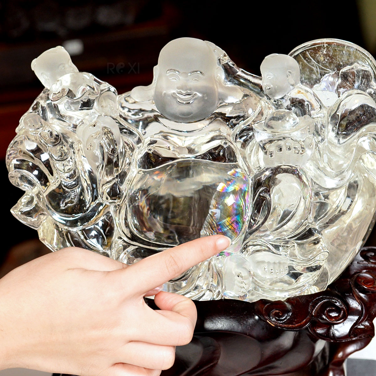 Tượng Di lặc bằng đá thạch anh trắng vip 5,7kg (nguyên đá)