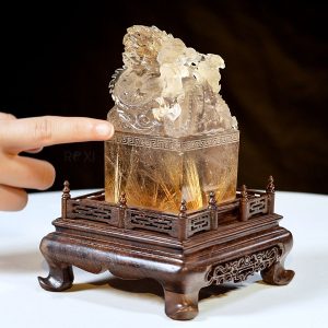 Alternative view of Quà tặng sếp - Ấn Rồng thạch anh tóc tự nhiên 0,74kg