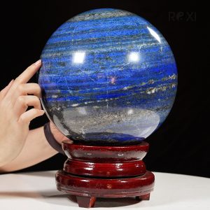 Alternative view of Quả cầu xanh biển lapis lazuli 18,08kg - 22,5cm