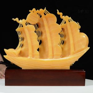Alternative view of Thuyền buồm - Thuận buồm xuôi gió ngọc hoàng long 40cm (mẫu 3)
